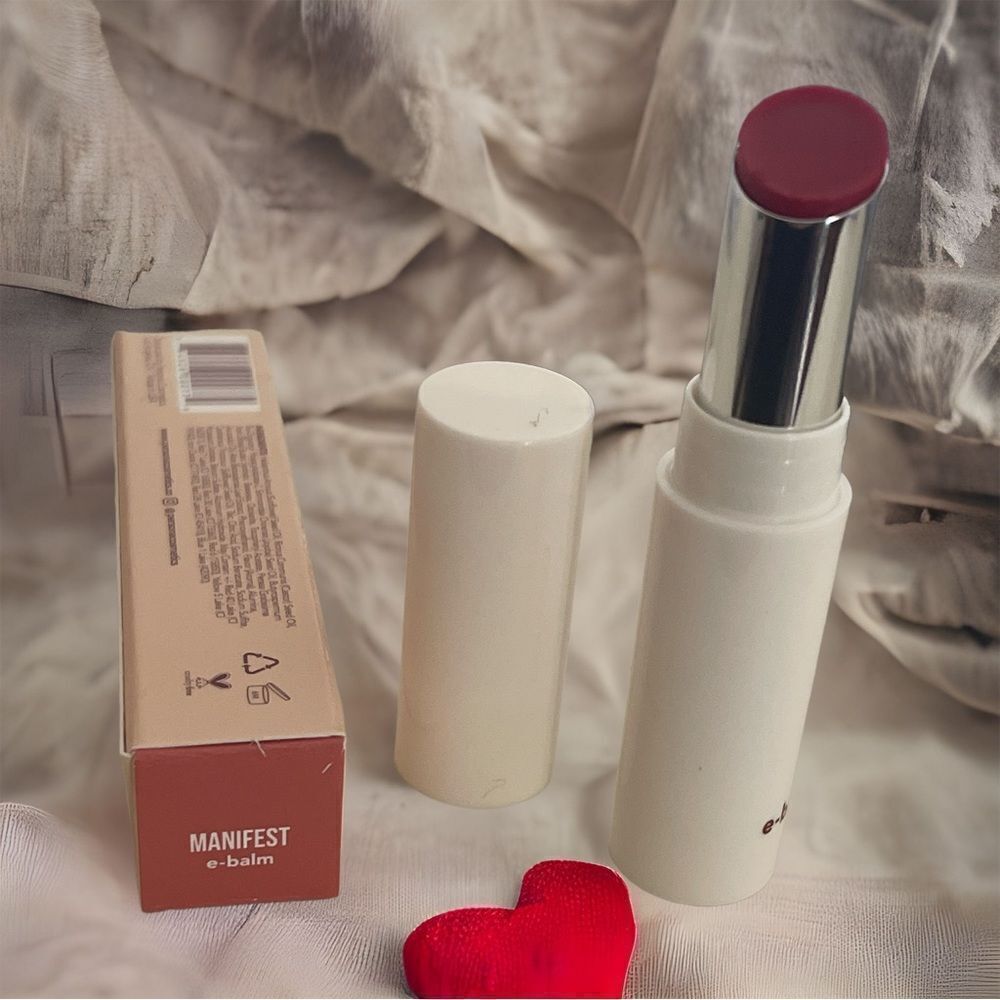 Persona E-BALM TINTED LIP BALM Manifest vegan and gluten free